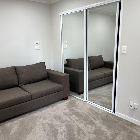 Guest Suite - Cosy Place In The Wattle Downs Auckland Kültér fotó